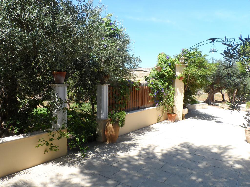 Santa Venardia 4*