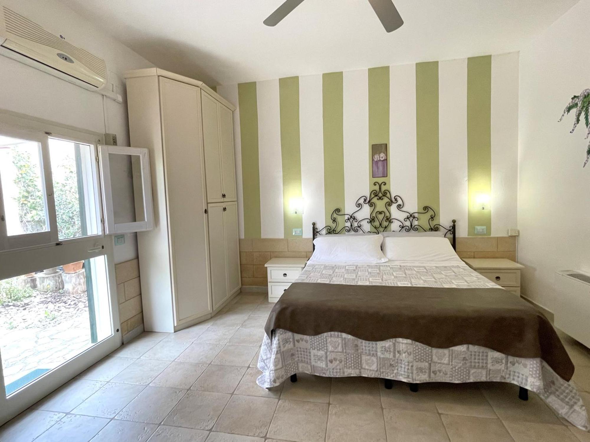 Frühstückspension Santa Venardia 4*