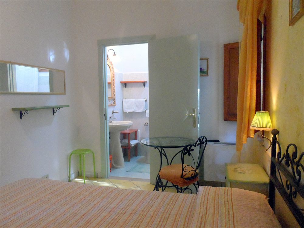 Santa Venardia Couette-café Gallipoli